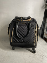 Kenneth Cole Reaction Luggage Flying Solo Wheeled Carry On  One Size U1